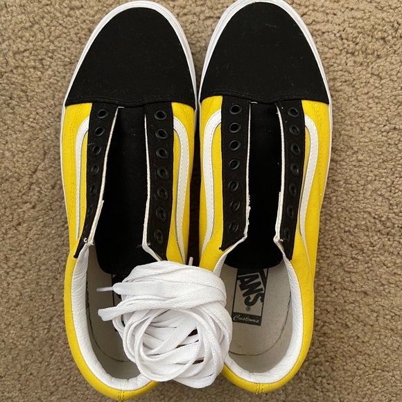 Custom Vans - Picture 8 of 8